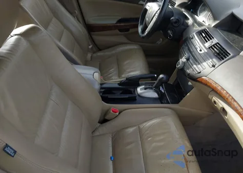 2009 Honda Accord 3.5 Ex-L z USA, uszkodzony, nr VIN 1HGCP36829A017673